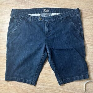 Old Navy Diva Dark Blue Women's Bermuda Shorts